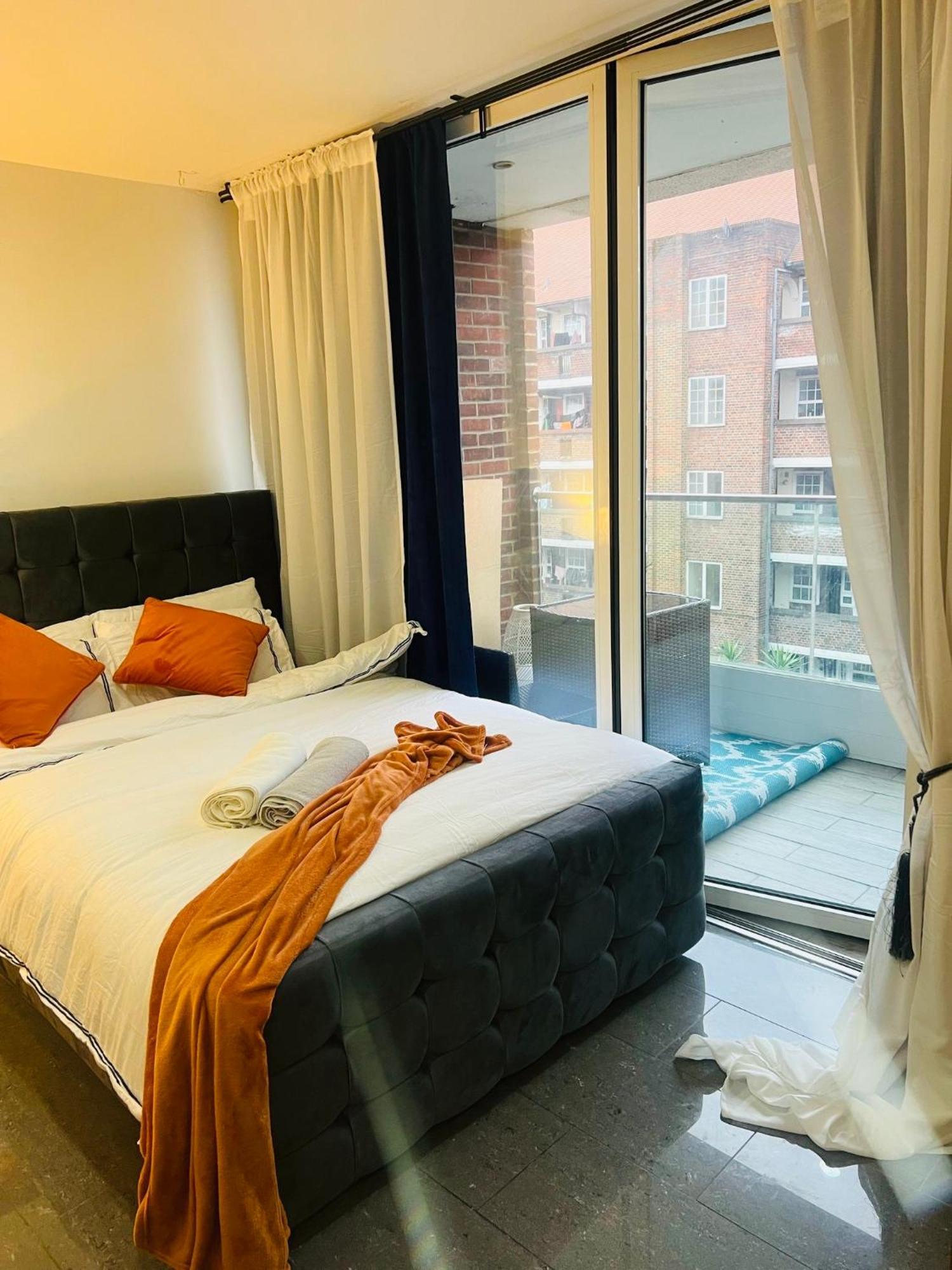 Cosy Luxurious Room In The Heart Of Londra Esterno foto